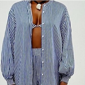 WeWoreWhat NWT‎ Blue Stripe Billow Sleeve Button Up Blouse Size Medium